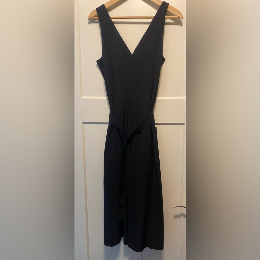 Athleta black sleeveless romper / jumpsuit; size s